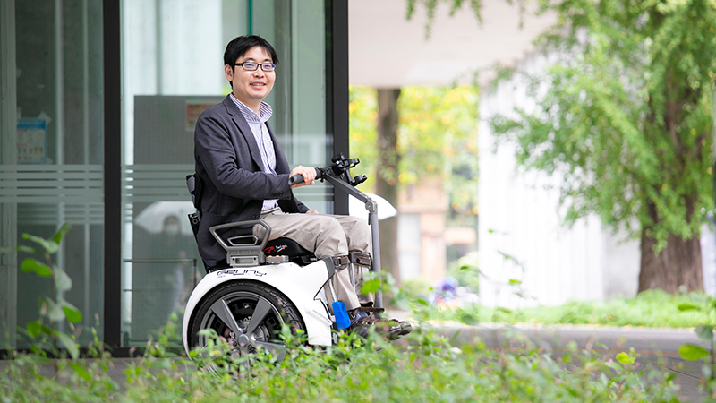 Associate Professor Shigehiro NAMIKI