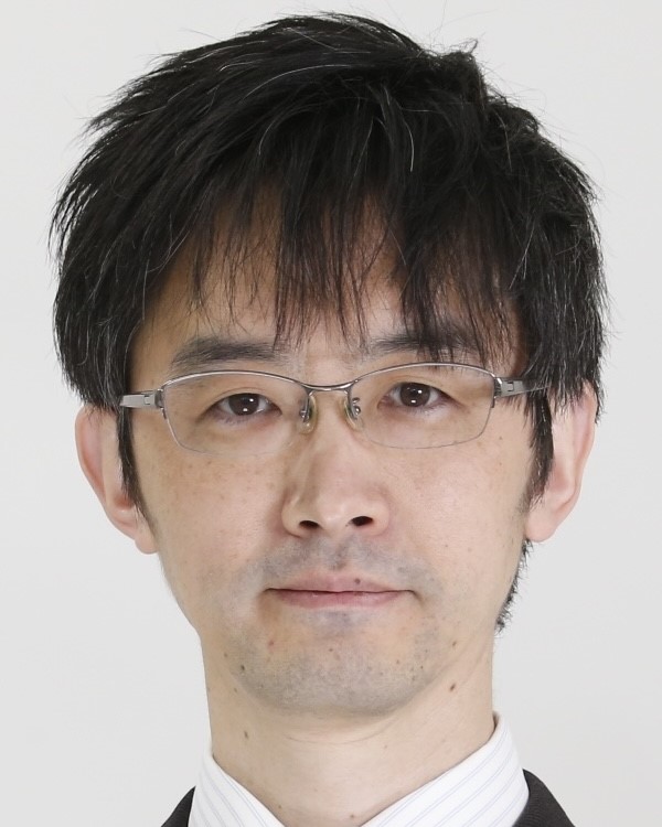 小関 泰之