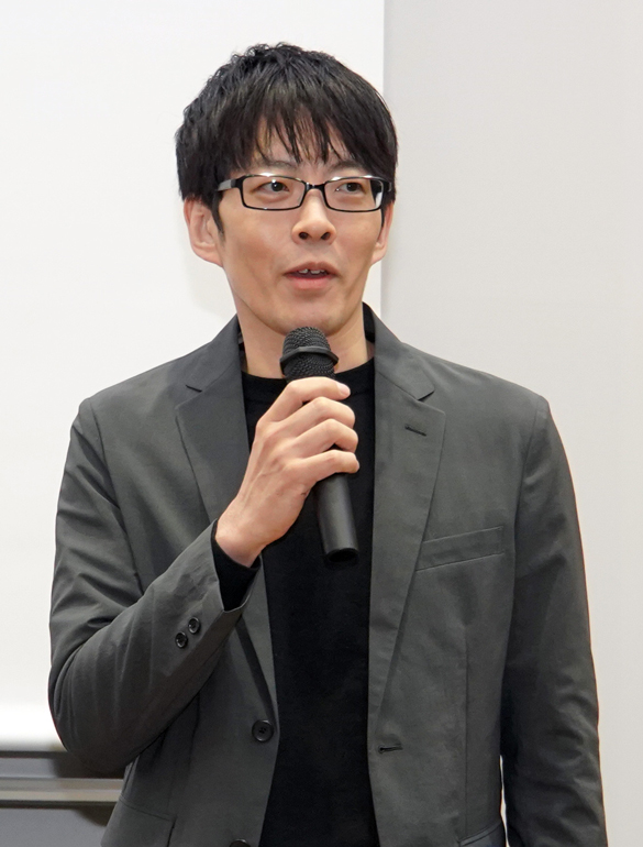 鈴木俊貴准教授